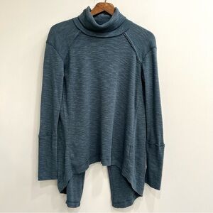 We The Free Muted Blue Split Back Turtleneck Long Sleeve Textured Top Size Small